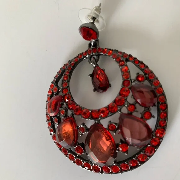 Vintage Red Jeweled Hoop Earrings Drop Rhinestones Stud Top Pierced Ears - Picture 3 of 15